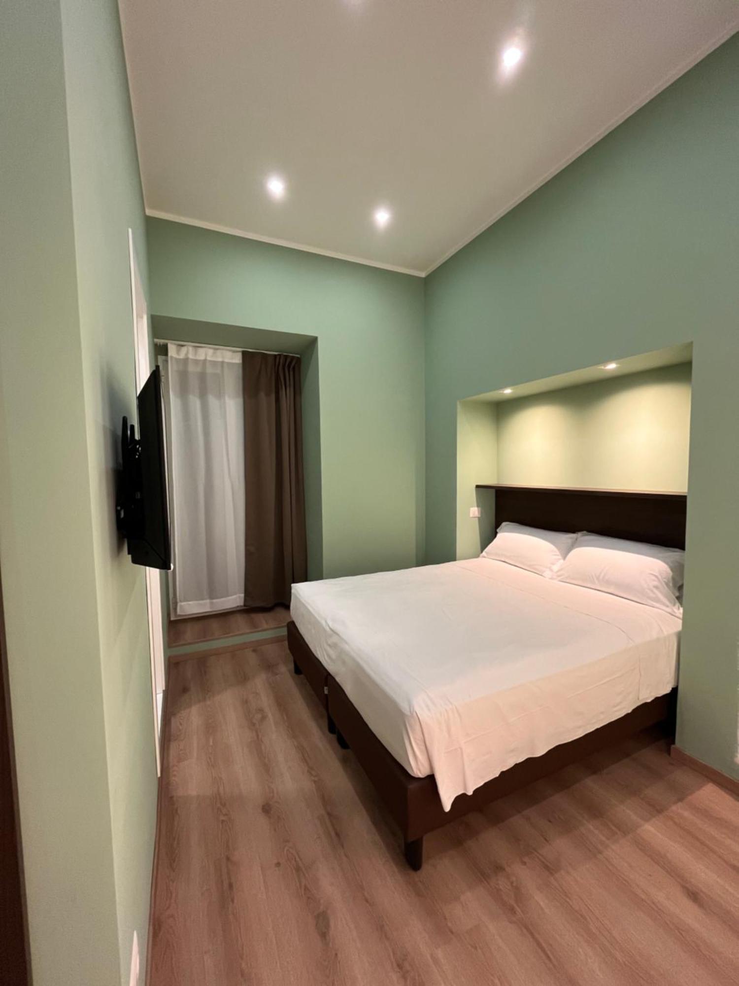 Colosseum Deluxe โรม ภายนอก รูปภาพ