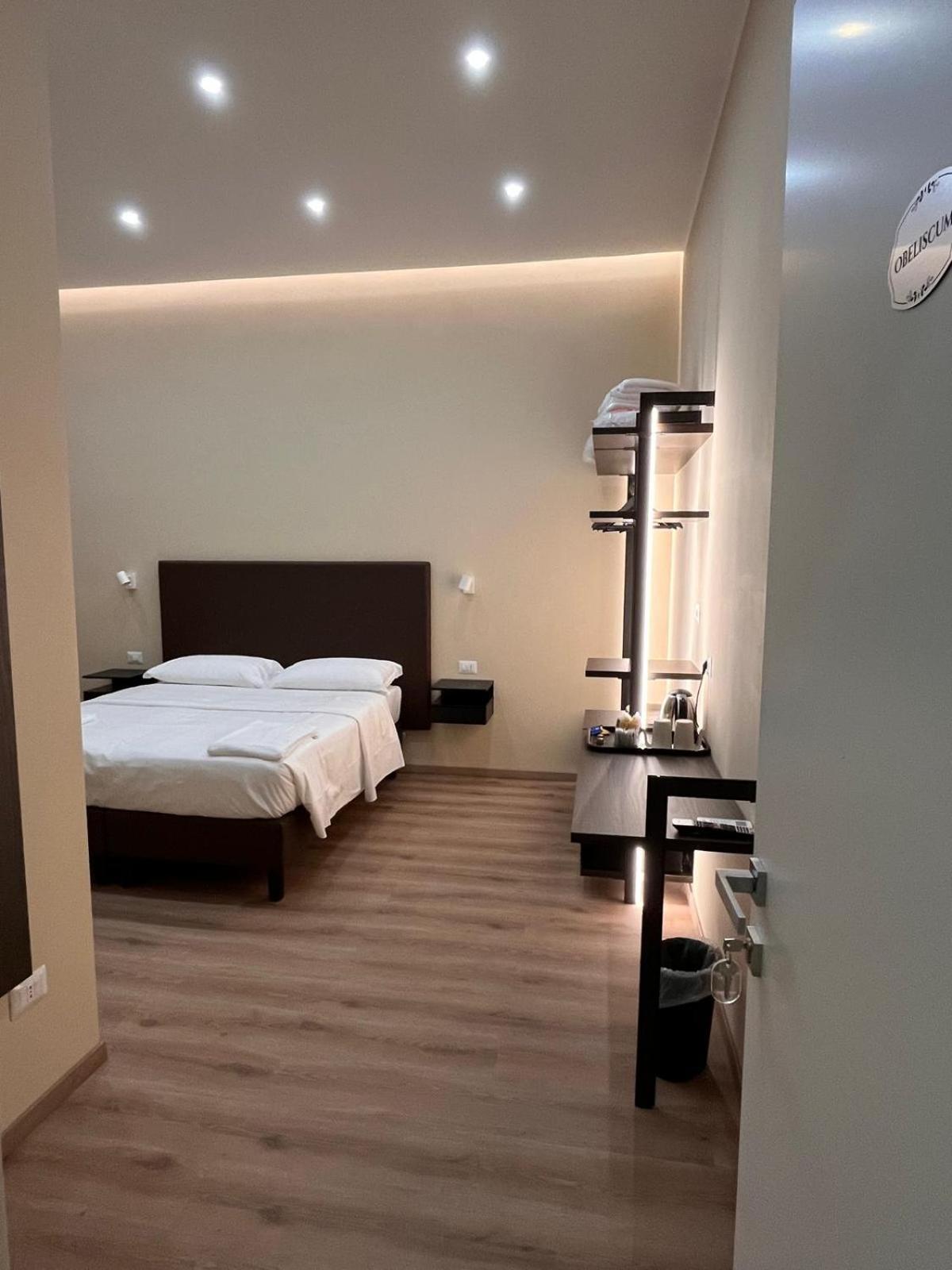 Colosseum Deluxe โรม ภายนอก รูปภาพ