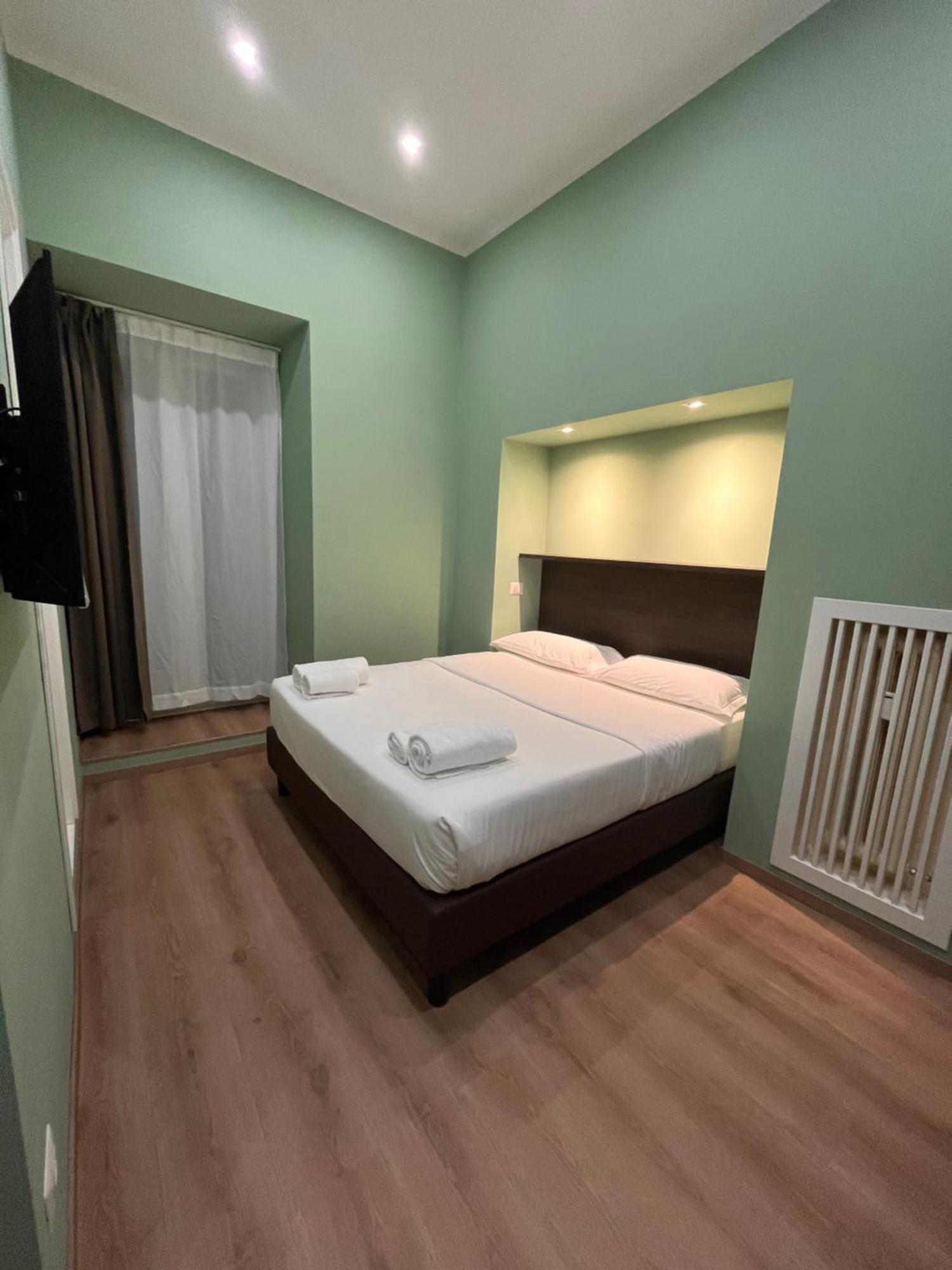 Colosseum Deluxe โรม ภายนอก รูปภาพ