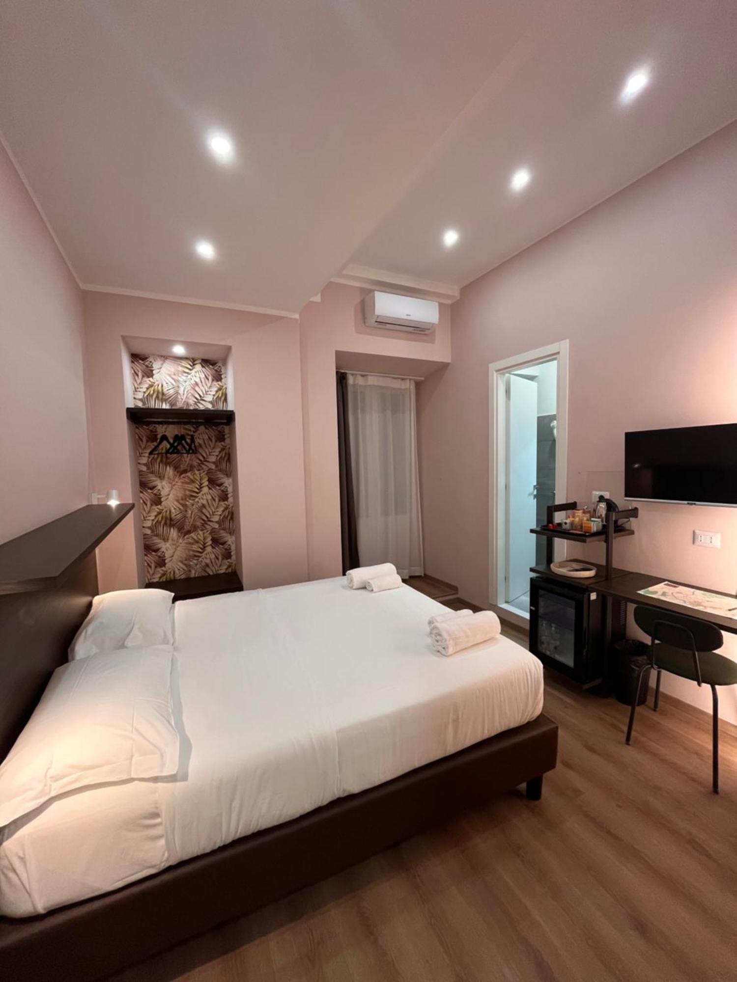 Colosseum Deluxe โรม ภายนอก รูปภาพ